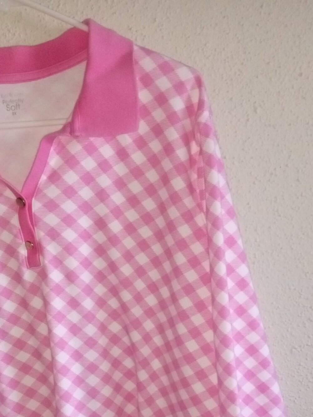 Perfectly Soft Pink Women's 100% Cotton Polo Top 3/4 Sleeve Collar Neckline - Picture 10 of 13